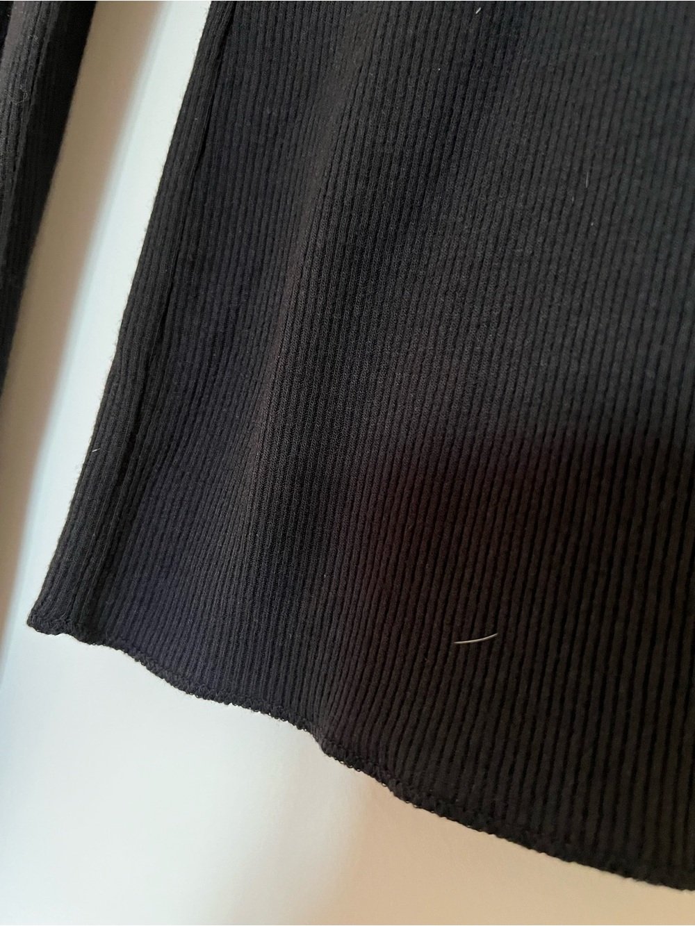 Abercrombie & Fitch Black Ribbed Mock Neck Top - Picture 2 of 3